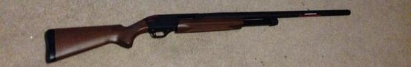 Hunting0126's tweet photo. #new #winchester @winchester #12gauge #shotgun http://t.co/vv0SmDzz7S