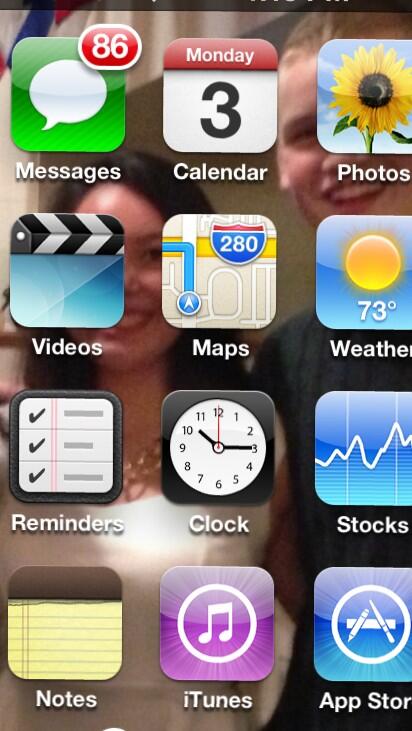 DebbieLAguirre's tweet image. I'm feeling the popularity lol #foundmyphone #popular 😎