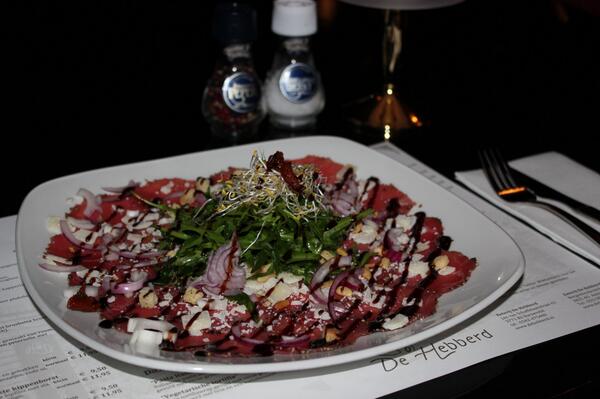 De carpaccio is een echte bestseller als voorgerecht bij de Hebberd Amersfoort. Kom gezellig langs en ontdek waarom