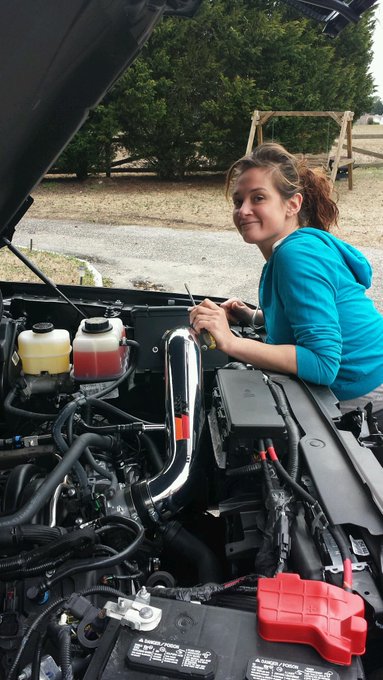 Finally got some free time and some help to put some of my wishlist parts on my truck... sounds beefy
