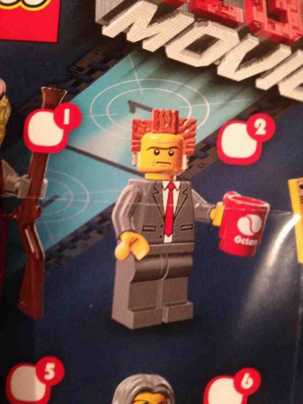Tcurran0's tweet image. "@ConefreyPharmac: My son says this Lego character is called 'Ross O'Carroll-Kelly'. #LEDGE http://t.co/f8hWWCwTzr" @RossOCK Totes made it!!