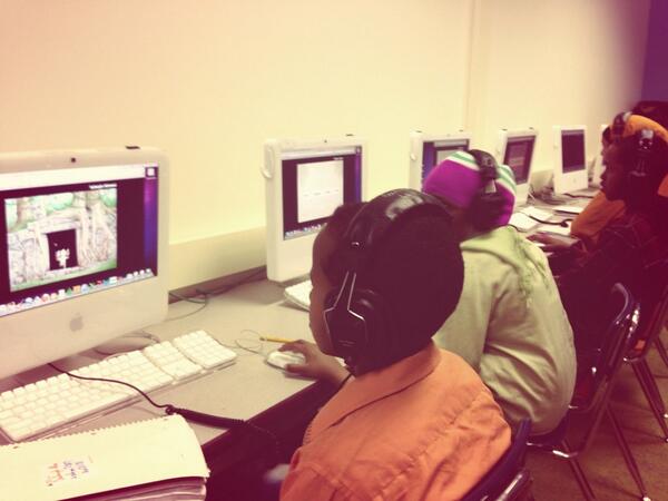 MrKindlesClass's tweet photo. #NABAD super scholars get started w @ImagineLearning. Thanks @esltechna and #MPSMLD for this awesome resource! http://t.co/oOrPOpMG53