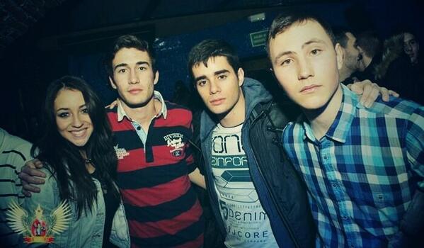 LauuMoreira tweet picture