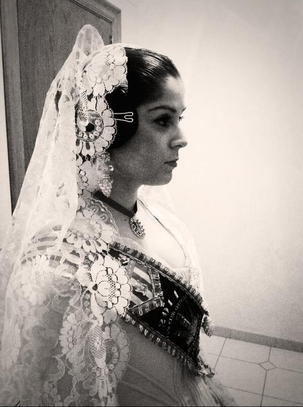 Después de pasar un poquito de frio... Buenisimas noches!!! #procesiónsanblai