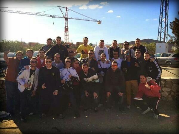 ivancarballo's tweet photo. Cumpleaños david y @yowi_88 http://t.co/k4HZfqIPJJ