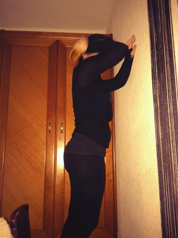 celiatapiahdz's tweet photo. Este culo hoy cumple años ;)♡ @ary_ariri @Chumalai7 http://t.co/aG6PGoADjd