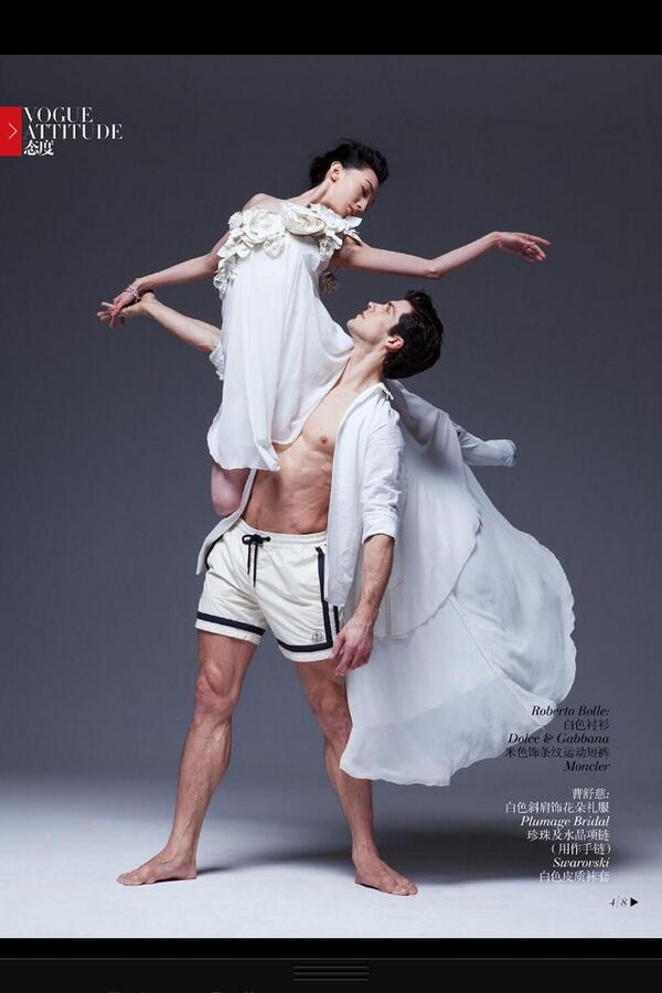 RobertoBolle's tweet photo. #Vogue China #vogue #attitude ;-) http://t.co/9jsfdbDSeR