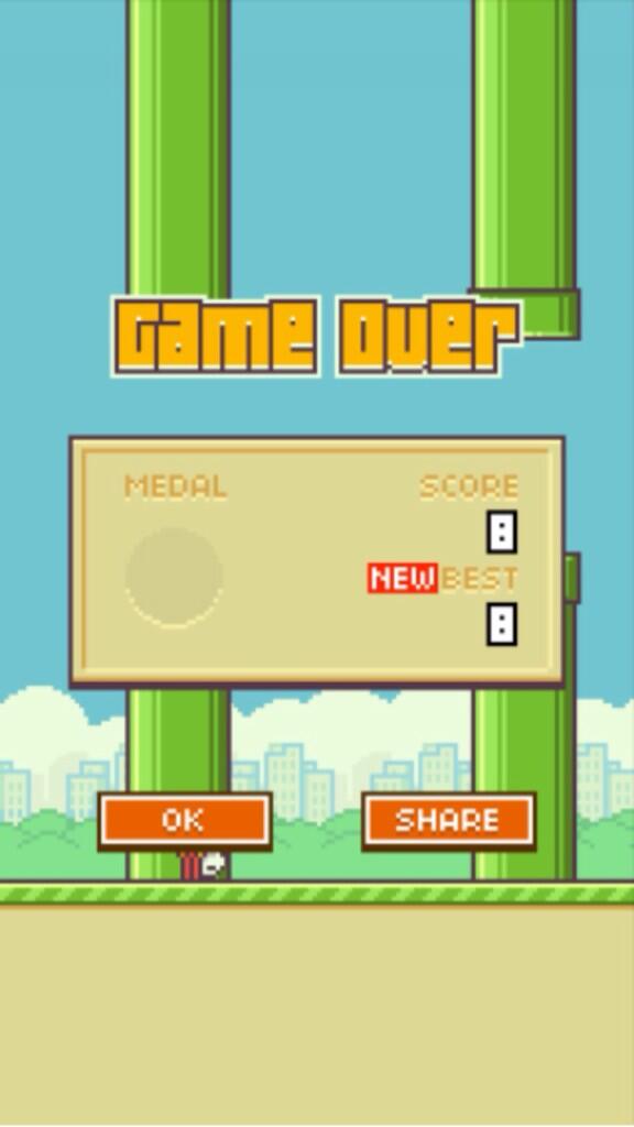 CElisio08's tweet image. Top score for now. This game is so frustrating yet addicting. #flappybird  #wtf #keepflapping
