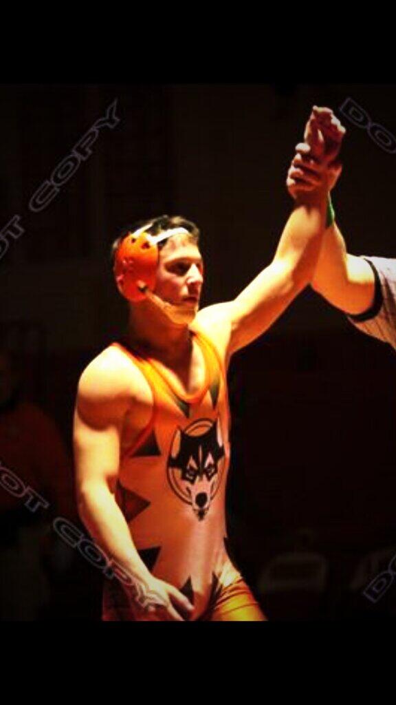 gwarner98's tweet photo. Regionals week babyyy http://t.co/ajxEzgqK9x