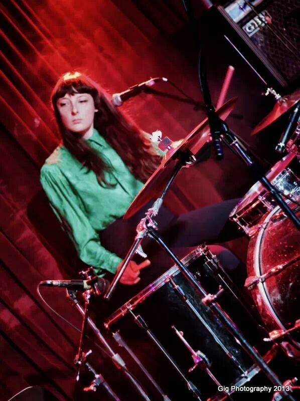 PhotographyGig's tweet photo. Ami Spears of @OstrichTuning taken at @SilverDollarTO #2013 #music #photography http://t.co/jIkglurrl9