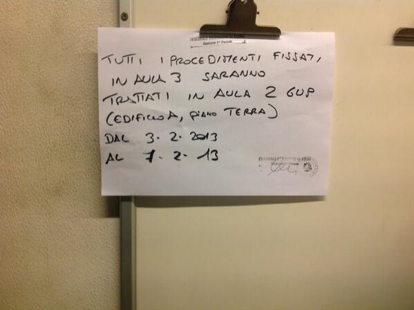 Barbalbero_'s tweet image. @radiotribunale #rmtp aula 3 mono spostata in aula 2 gup