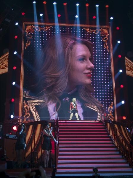 extswiftlately's tweet photo. in the big screen or not... still flawless :) 
here's our spotlight queen :)
what do you think haters? http://t.co/uFcvRnuUcf