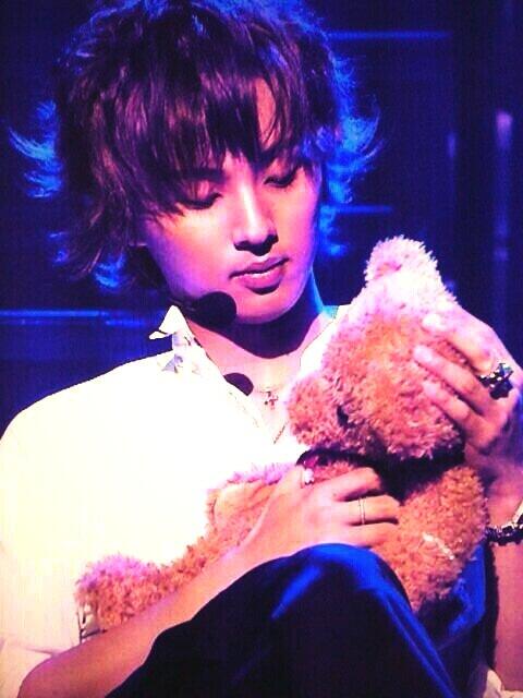 Tai_km_xxx's tweet photo. ♚
出戻り。
お悩み相談受付中。
誰でも…おいで??
俺が守ってやるよ。

RT▷▷Follow

#RTしたnrさんbotさんフォローする 
♚ http://t.co/hMUOSSjGzx