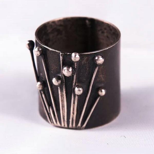 InglenookFarm's tweet image. #marketcountdown @ASPJewellery  Will be here Sunday with stunning, unique handmade jewellery 10am-3pm