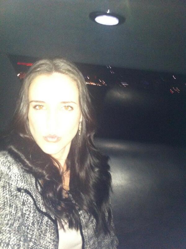 Native_Wear's tweet image. Took the wife out on the town for her bday #sexy #limo #lady