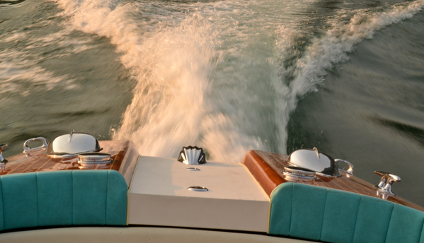 RivaYacht's tweet photo. #RivaYacht #Aquarama on Iseo Lake
(ph http://t.co/qbLwlrBqKv) http://t.co/liAJB3El11