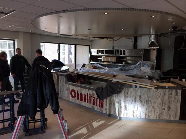 Verbouwing Cafetaria Colijn naar Kwalitaria - Delifrancé wordt schitterend. Zaterdag heropening. Succes Maarten !