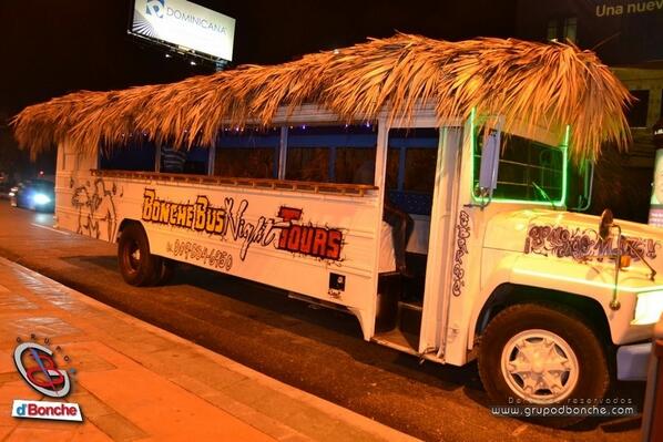 Ya estamos casi casi iniciando los calentamientos de #CarnavaldBbonche y nuestro #BoncheBus esperando por ti