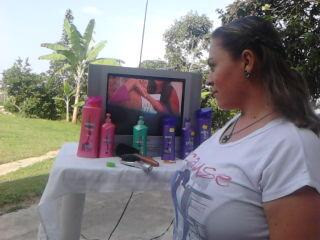 fer196006's tweet photo. @DiaaDiaCaracol #listospalafoto con el peinado listo y natural #CNTM http://t.co/jW54lNriUG