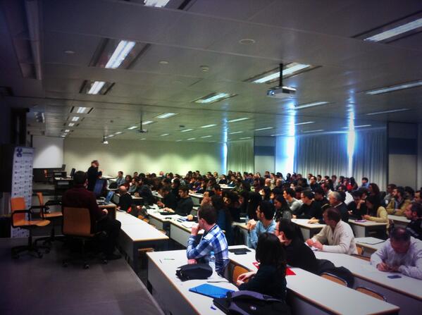 IDEASUPV's tweet photo. Esto es #weekEmprende, el #bootcamp de la @upv! http://t.co/LFy7i3mwDB