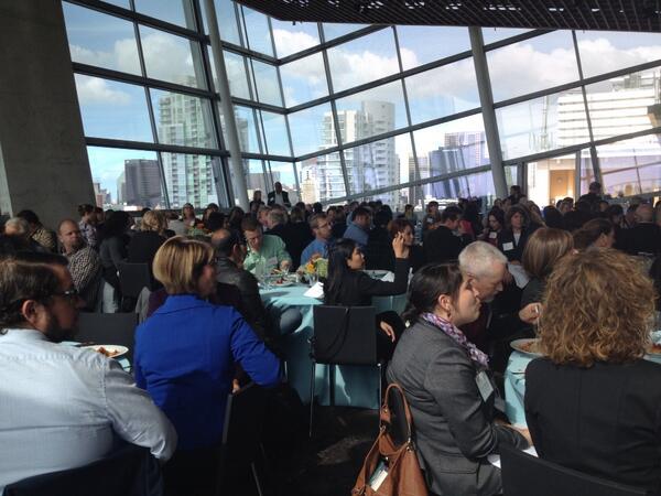 SDnewsdiva's tweet photo. Room full of inspiring leaders #sdlibrary. Happy @pacartsmovement has seat at the table #sdge http://t.co/QOxzbcB6wD