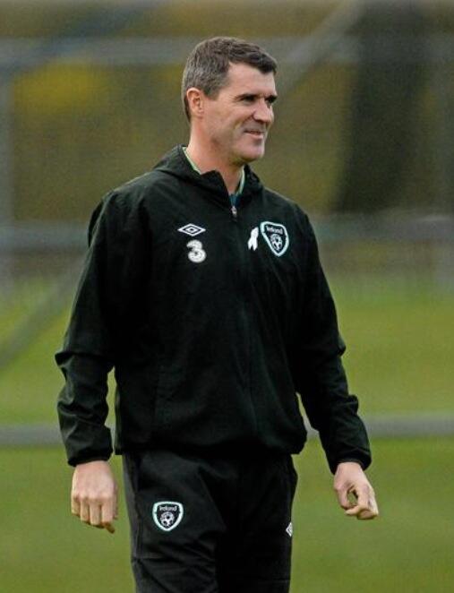 IrelandFootball's tweet photo. Roy Keane made a surprise visit to Tom Mohan's U17 Ireland squad last week.Full story: http://t.co/49k72TJsUC #COYBIG http://t.co/PQFlV3JWcP