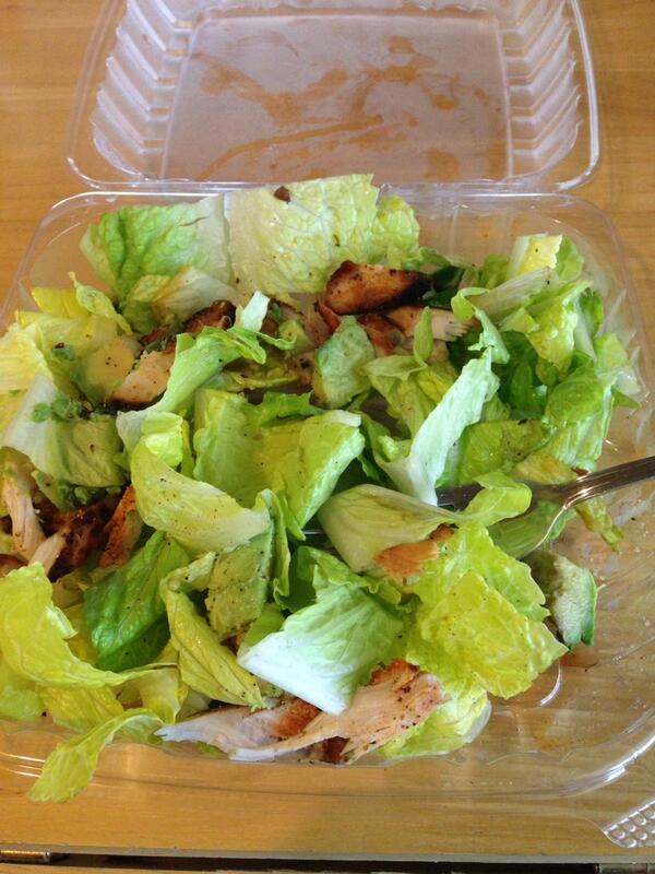 ThatFitspo's tweet photo. #twye chicken salad +avacados and cracked pepper http://t.co/vrKOi4PDEn