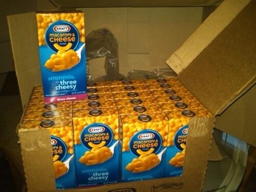 BuzzFeed's tweet photo. 21 Valentine’s Day Gifts Every Twentysomething Really Wants http://t.co/LZBcBzC2KR http://t.co/Tg4MxwjEKr
