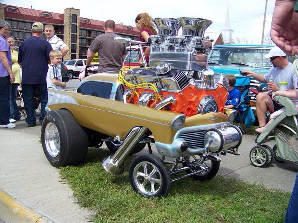 Hunting0126's tweet photo. #chevy #smallblock #belair http://t.co/Ttbci4I7o1