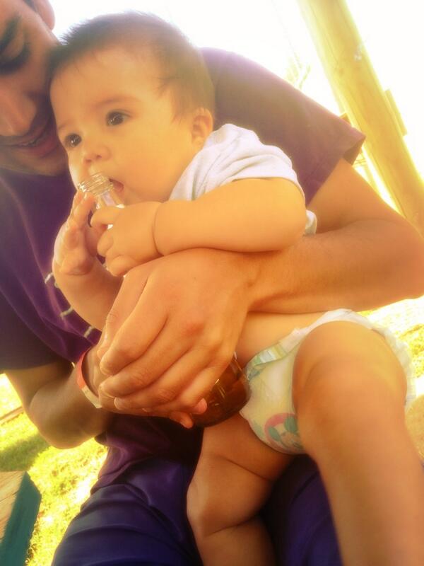 ector_rojas's tweet image. Ya es uno más de la familia @carlapinkolors @freddygalvez el hombre ya sapbe lo que es #poolcrew slds