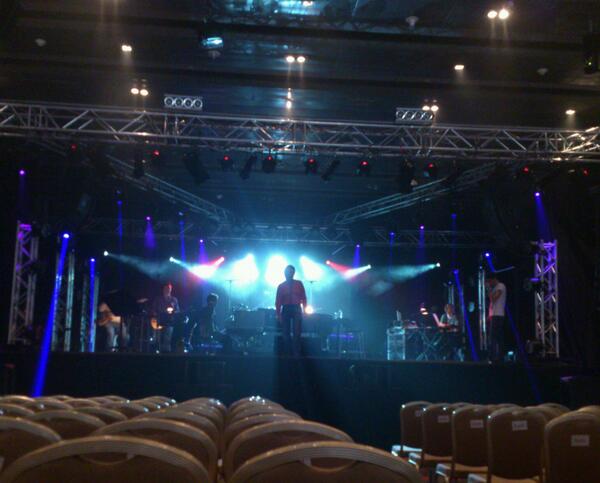 Прямая ссылка на встроенное изображение