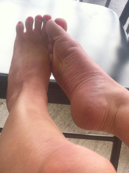 #imagine all the #naughty things I like to do with my little #sexy #feet ... http://t.co/NUoZOkEYhp<a href="/tag/imagine"class="tags">#imagine</a><a href="/tag/naughty"class="tags">#naughty</a><a href="/tag/sexy"class="tags"><span>#sexy</span></a><a href="/tag/feet"class="tags"><span>#feet</span></a>