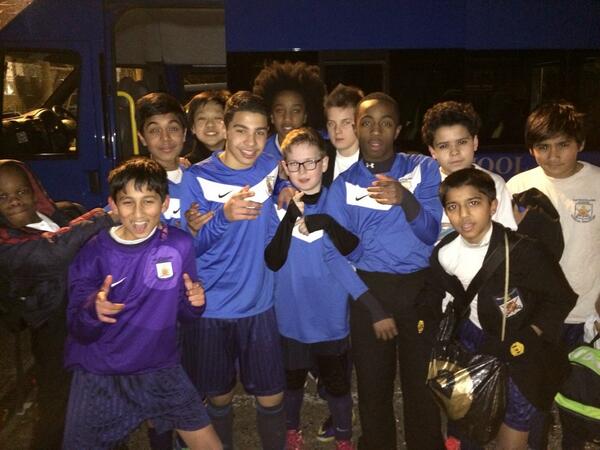 MrNash6's tweet photo. @Sportths 8s win 8-3 vs Cranford this evening Sim (3), Sharma (2), Ali, Gucluer and Lakhani. PoG Nathan Sim http://t.co/nNCVahJqEZ