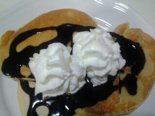 anagc15's tweet photo. Odiar a @Pilu_Fdez  por su postre de hoy, eso si que es acabar bien el dia http://t.co/VBqiEqnBhJ