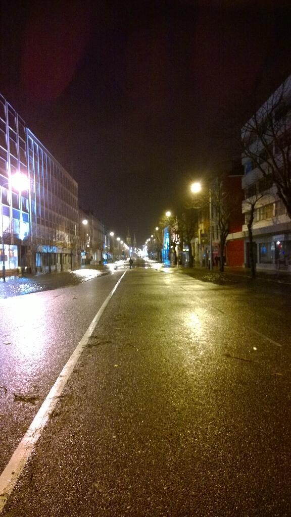 CorkFloods's tweet photo. Floods are receding and clean ups are beginning to begin! Big shout out to everyone helping! via @despod #CorkFloods http://t.co/dpeyylr6Og