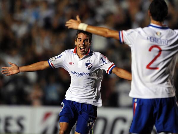 GoalMundial's tweet photo. Final! #Nacional ganó 2-0 sobre #OrientePetrolero y se metió en el grupo 6 de la #CopaLibertadores2014 http://t.co/9UcT4Y5o9O