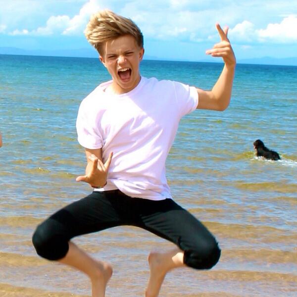 RParkeBrazil's tweet photo. RT @RonanParke You Happy, We Happy!!!! http://t.co/8f8gHAd0nW
