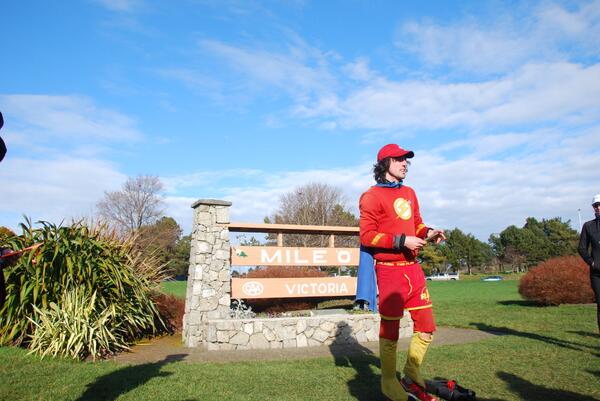 TranBC's tweet image. Congratulations on completing your epic journey across Canada @MrJamieMcDonald!  #MileZero #YYJ!