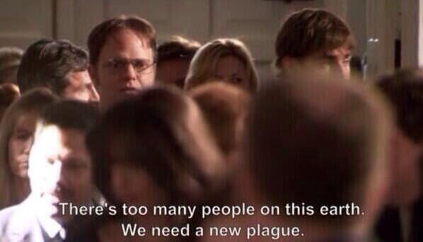 marissascadutes's tweet photo. Me trying to practice in the halls during indoor track season: #TooManyPeople #MoveMeansMove http://t.co/sR9PZzeXCL