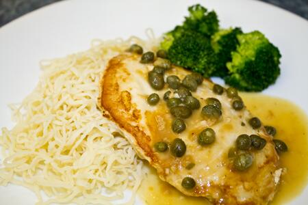MyCaveRecipes's tweet photo. Tangy,  &amp; tender, tonight's dinner of Chicken Piccata satisfied everyone at the table! Rated 4 out of 4 forks by all! http://t.co/bohB4q8JgQ