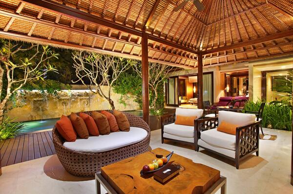 A privilege of convenience at the cozy open air living room, such a memorable experience only at <a href="/AmarterraVilla/">Amarterra Villa</a>