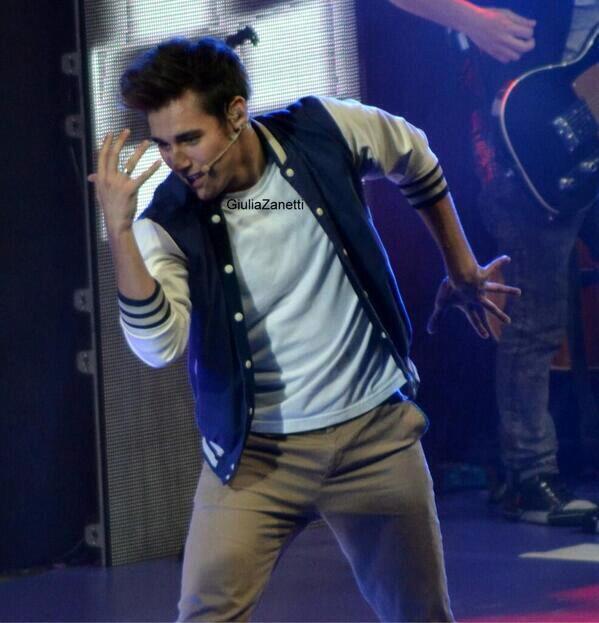 🔴💊 tweet media