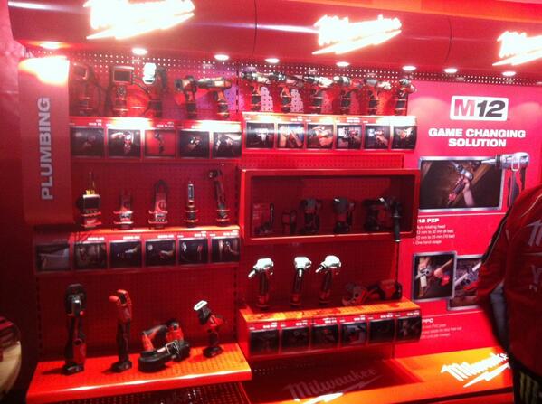 Le matériel pour le plombiers #Milwaukeetool