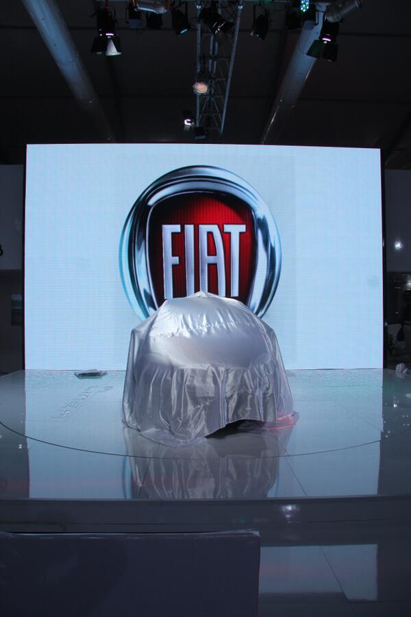 2014 Fiat Linea Facelift Launched/Unveiled