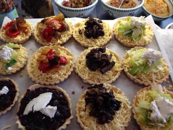 The Cornish Hen tweet media