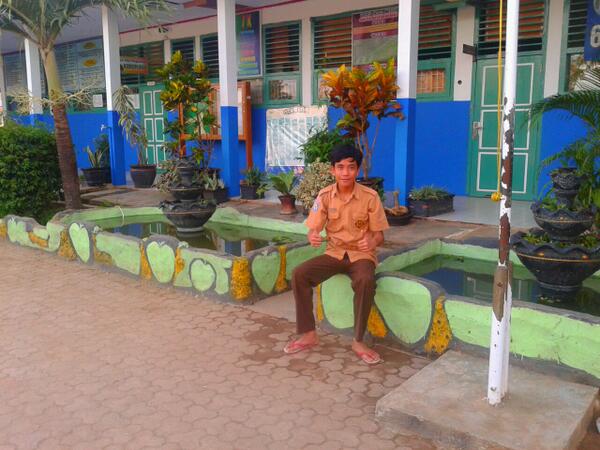 _strak tweet picture