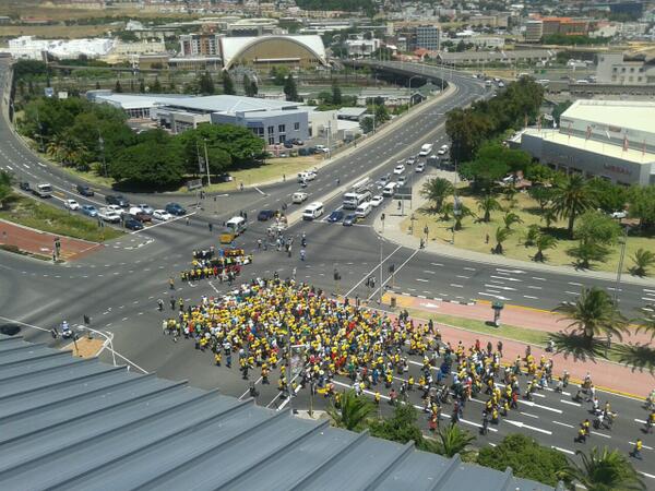Taryn_Buck's tweet photo. Protests in Cape Town CBD went straight past our office - the police presence was amazing! http://t.co/yJkqc83W1U