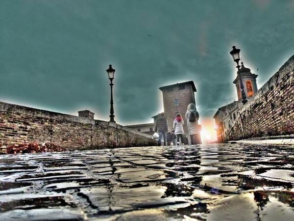 TrastevereRM's tweet image. speriamo che questo febbraio ci regali un raggio di sole..che ce lo stiamo dimenticando...tutti insieme #danzadelsole