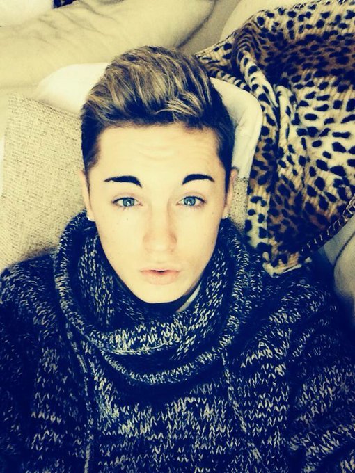 No school day🏠 http://t.co/modmjh9l2q