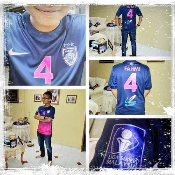 FOCuZBOY's tweet photo. Finally!!!... #4harimaumalaya......#4chelsea....#4jdt (jersey lame)....#4jdt (jersey baru).....love the third version http://t.co/s7e1oZqwir
